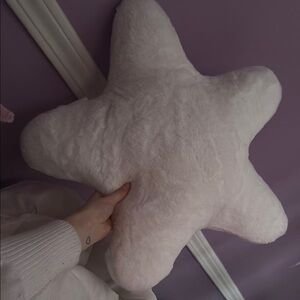 Star-Shaped Plush Pillow